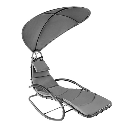 Cadeira balanço de jardim com sombra