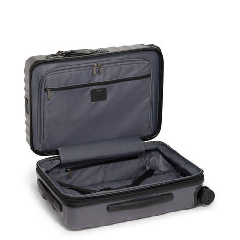 Tumi Mala de Cabine 55cm Expansível Cinza Mate – 19 DEGREE POLICARBONATO