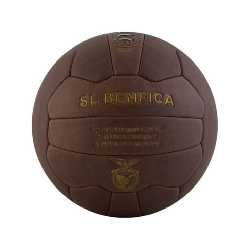 Bola SL Benfica vs Barcelona