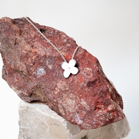 Colar AMOR PRECIOSO  com Diamante em Prata