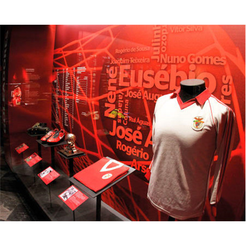 Presente SLB para Dois! Cachecol + Visita ao Estádio & Museu + Refeição no Re