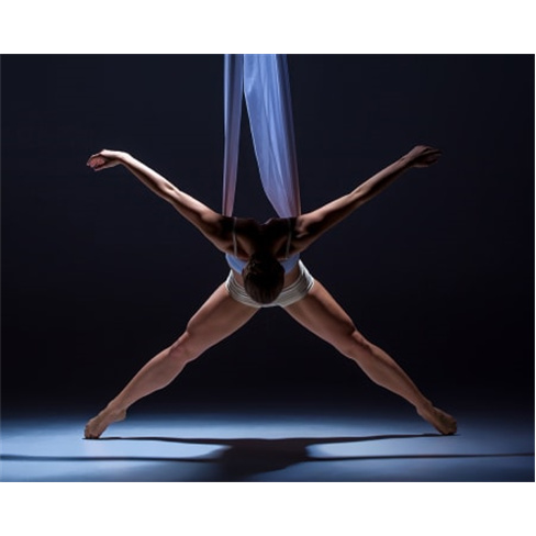 A Beleza e a Arte do Circo! Curso de Técnicas Circenses - 1 Mês | Loures