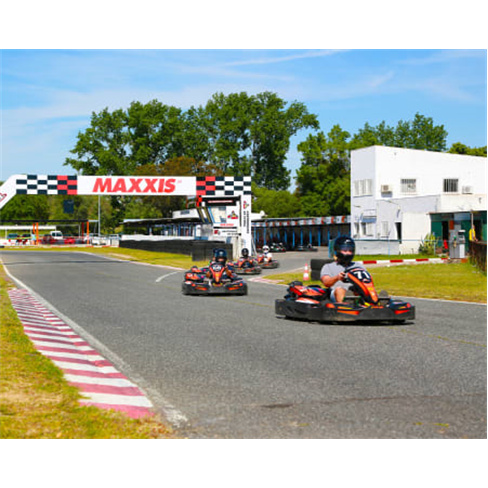 Acelere no Kartódromo de Év...periência de 30 Minutos Experiência para 2 Pes