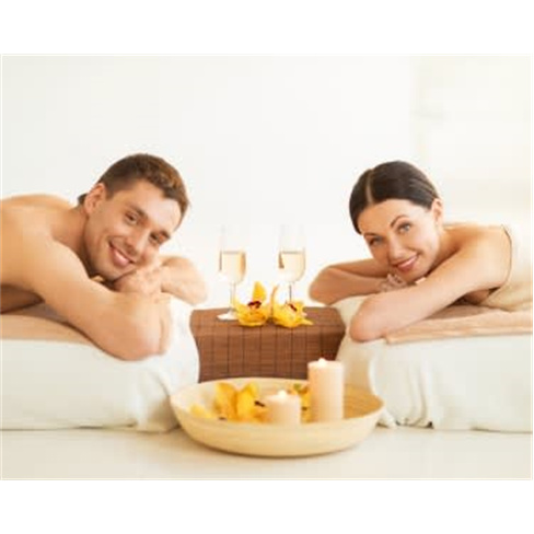 Massagem + Ritual de Bombons e Espumante para Dois | 1 Hora | Braga ou Guimarãe