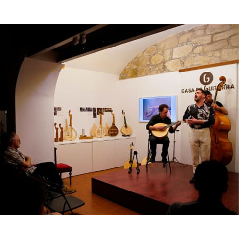 Concerto de Fado na Casa da Guitarra no Porto Bilhete Júnior (13-18 Anos)