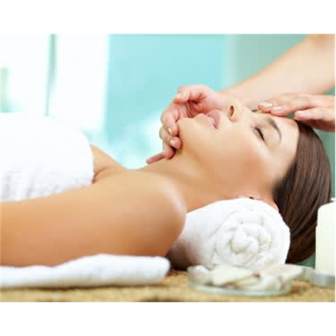 Oito Passos para o Rosto de Sonho! Limpeza Profunda com Extracção e Massagem |