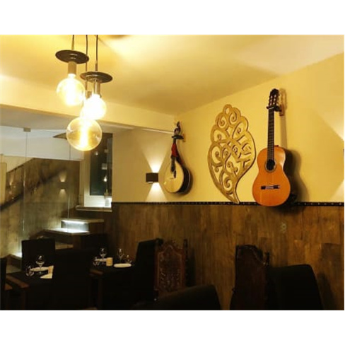 Jantar & Fado ao Vivo para Dois | Coração de Alfama