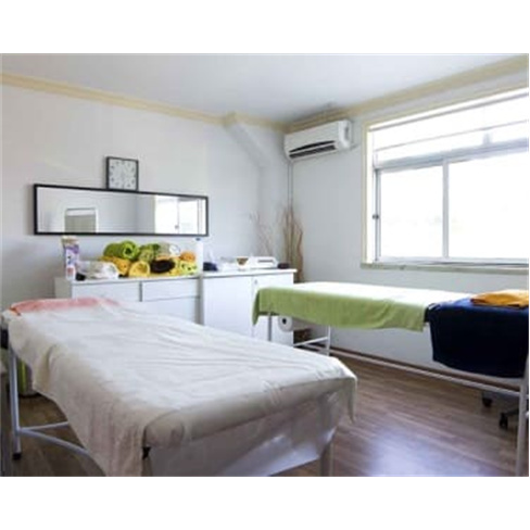 Limpeza Facial + Microdermoabrasão + Máscara + Massagem | Seixal