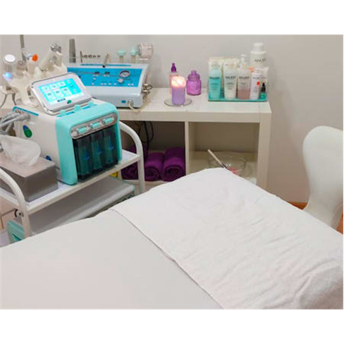Tratamento Rosto Anti-Age com Power Skin & Vitamina C | Clínica Slim Lab Cascai