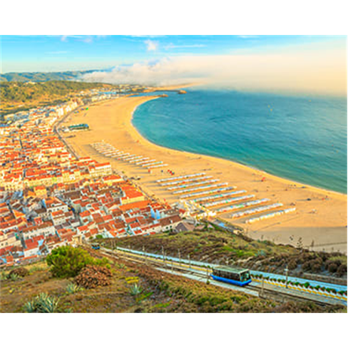 By The Sea - Nazaré | Escapadinha Romântica Junto à Praia da Nazaré 2 Noites