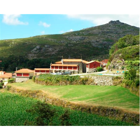 Casa de Campo Monte Abades - Gerês | Alojamento Romântico 1 Noite