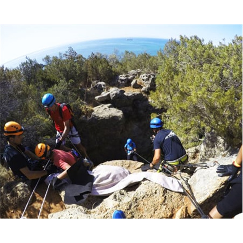 Circuito Aventura: Trekking, Escalada, Rappel e Espeleologia | Arrábida Circuit