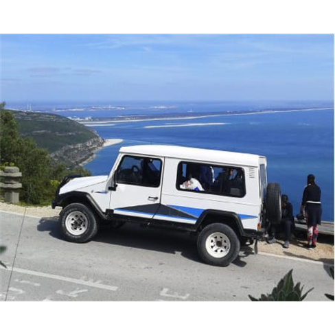 Jeep Tour na Serra da Arrábida | Discover The Nature Experiência para 4 Pessoa