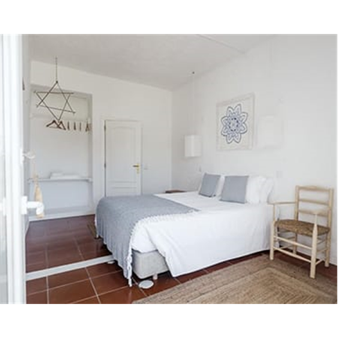 Utopia Guest House - Aljezur | Estadia Junto à Praia 1 Noite