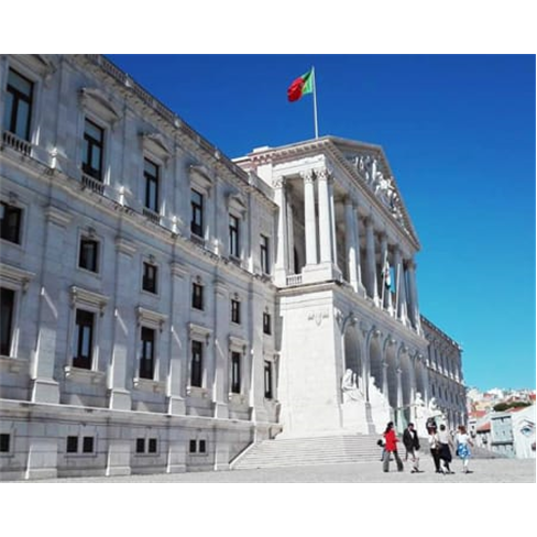 Passeio de TukTuk por Lisboa com Belchior Lisbon Tours | 1 Hora