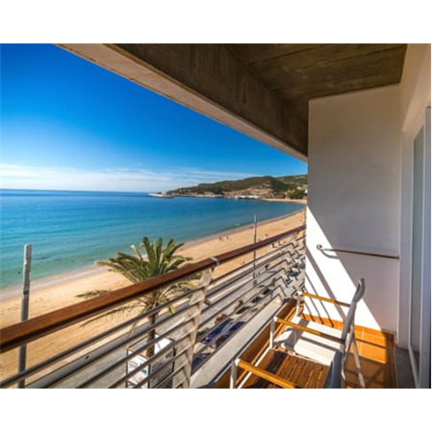 SANA Sesimbra Hotel 4* | Estadia à Beira-mar 1 Noite + 1 Jantar