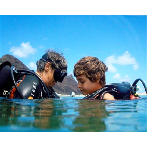 Mergulho na Madeira com Ins... Baptismo de Mergulho no Mar | 3 Horas | 2 Pessoas