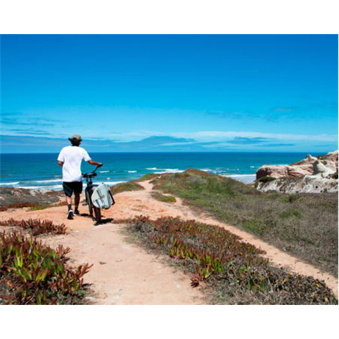 Urban Art Camping - Peniche | Estadia em Teepee 2 Noites