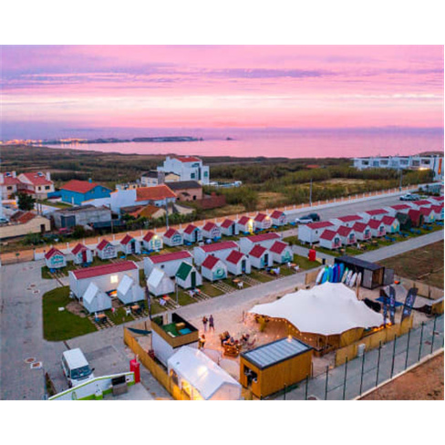 Urban Art Camping - Peniche | Estadia em Teepee 1 Noite