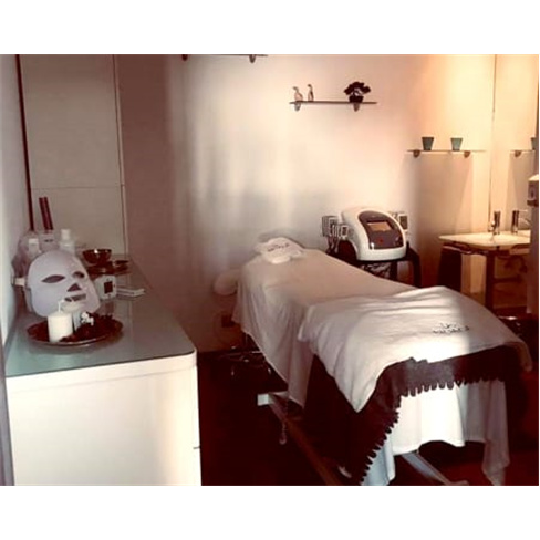Spa Facial | 2 Locais à Esc...Porto Spa Facial com Microdermoabrasão e Extrac