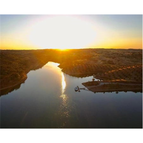 Amieira Marina - Alentejo | Estadia Flutuante em Barco Casa no Alqueva 2 Noites