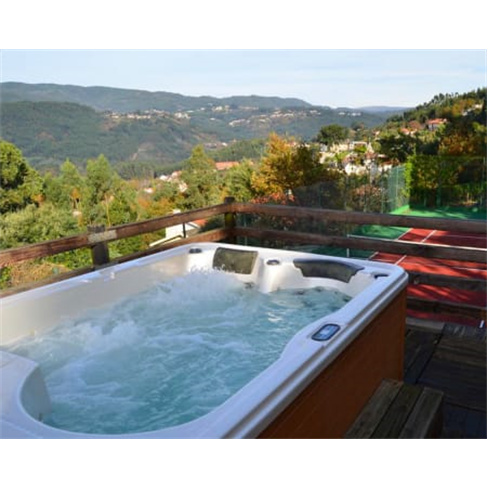 Villa de Paçô - Sever do Vouga | Estadia Romântica com Jacuzzi 2 Noites