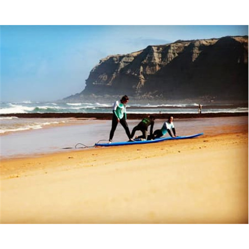 1 Dia de Surf na Praia Azul... School 2 Aulas de Surf para 1 Pessoa | Época Alt