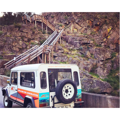 Jeep Tour pelo Vale do Paiva c/ Visita ao Museu das Trilobites para Dois - 3h |