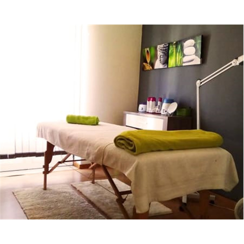 Hora de Relaxar! Massagem Sueca - 45 Minutos | O Refúgio ZEN - Coimbra