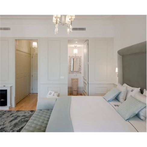 Porto Deluxe Apartments - Porto | Estadia em Apartamento Romântico com Jacuzzi