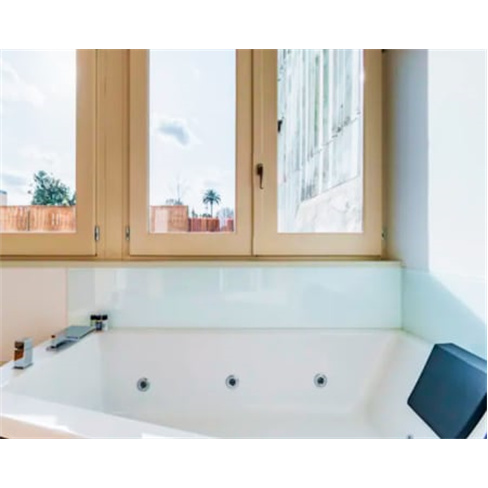 Porto Deluxe Apartments - Porto | Estadia em Apartamento Romântico com Jacuzzi
