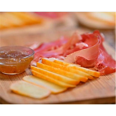 Almoço para Dois c/ Garrafa de Vinho na Avenida da Liberdade | Restaurante Deva