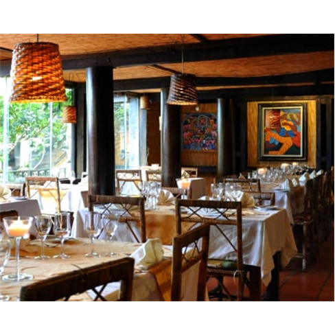 Comida Típica Brasileira para Dois | Restaurante Orixás - Sintra
