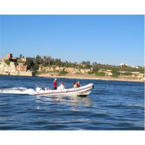 Passeio de Barco Privado às Grutas de Benagil - Algarve | Até 11 Pessoas!