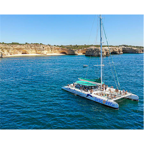 Passeio de Catamaran à Vela a Benagil e Carvoeiro | Algarve Bilhete de Criança