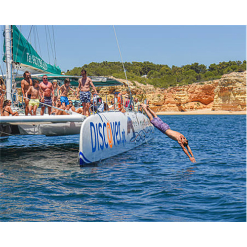 Passeio de Catamaran à Vela a Benagil e Carvoeiro | Algarve Bilhete de Criança