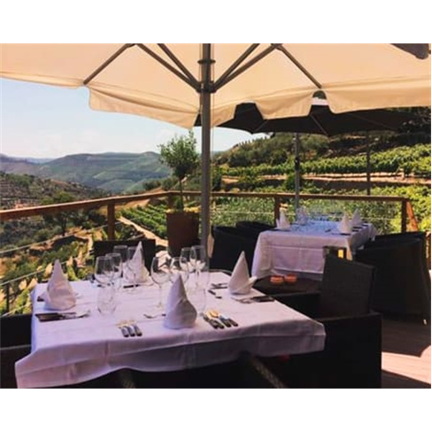 Almoço a Dois com Vista para o Vale do Douro - Tudo Incluído | Vintage Theory