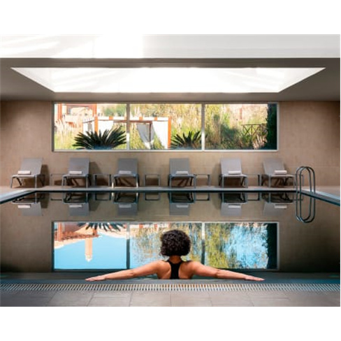 Spa de Luxo no Algarve: Circuito + Chocoterapia + Chá p/ 2