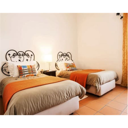 Bética Hotel Rural - Serpa ...adia Rural no Alentejo 2 Noites + Pacote Românti