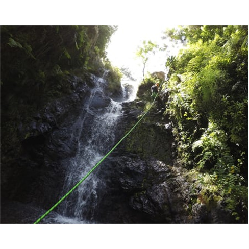 Canyoning no Interior Rural...| Lokoloko - Santa Cruz Experiência para 2 Pessoa