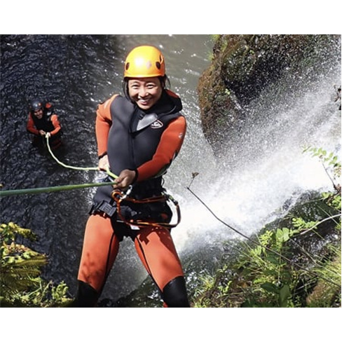 Canyoning no Interior Rural...| Lokoloko - Santa Cruz Experiência para 2 Pessoa