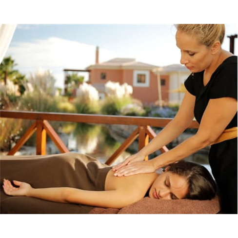 Spa de Luxo no Algarve: Circuito + Chocoterapia + Chá p/ 2