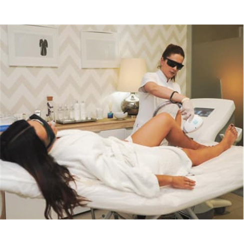 2 Sessões de Depilação a Laser Díodo para Senhora | Body Luxury Clinic - Ave