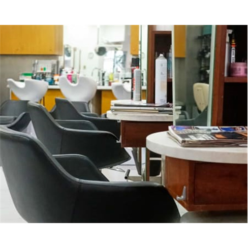 Lavagem, Corte e Brushing | Irma Santos Cabeleireiro - Avenidas Novas ou Alcânt