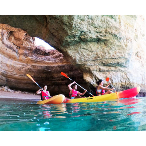 Explora as Grutas de Benagil de Kayak | Ocean 4 Fun - 2 PessoasnnCaracteres: 6