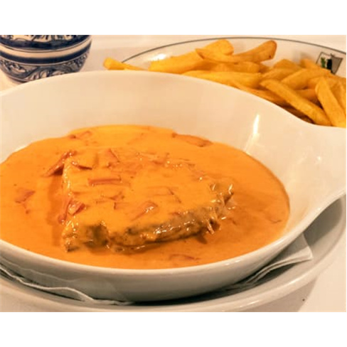Jantar a Dois & Espectáculo ao Vivo em Casa de Fados em Lisboa | Restaurante Sr