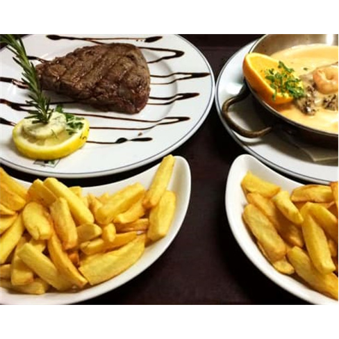 Jantar a Dois & Espectáculo ao Vivo em Casa de Fados em Lisboa | Restaurante Sr