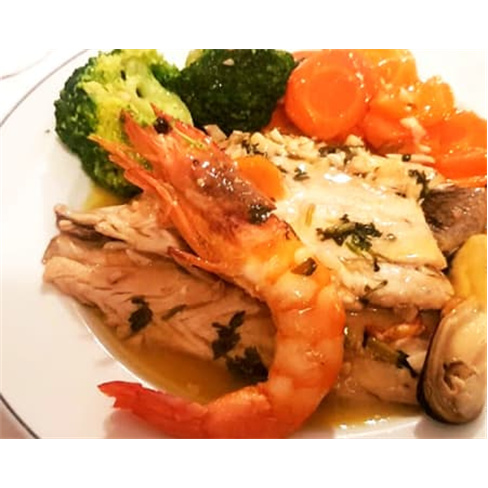 Jantar a Dois & Espectáculo ao Vivo em Casa de Fados em Lisboa | Restaurante Sr