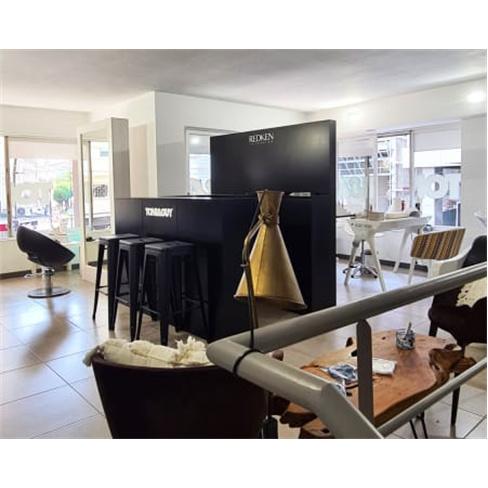 Experiência Exclusiva no Toni & Guy! Corte + Secagem | Lisboa