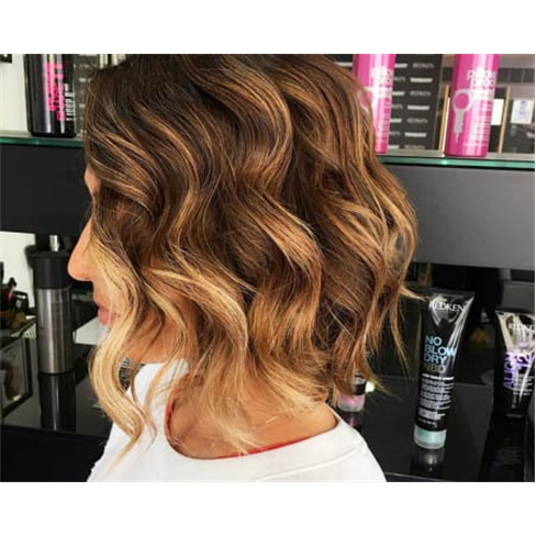 Corte de Cabelo e Madeixas Sun Kissed no Toni & Guy - Lisboann(80 caracteres)